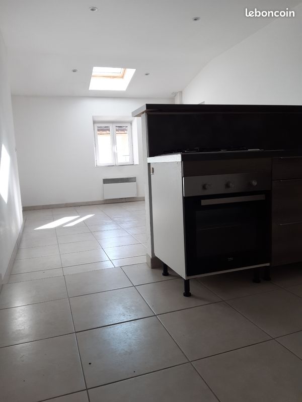 Appartement 3 pièces 48 m² · à Lorgues · 48 m² · 600 €