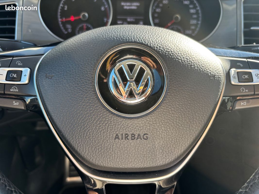 VOLKSWAGEN GOLF SPORTSVAN 1.4 TSI 150CH ALLSTAR BLUEMOTION TECH - CAMERA DE RECUL - CARPLAy (image 27)