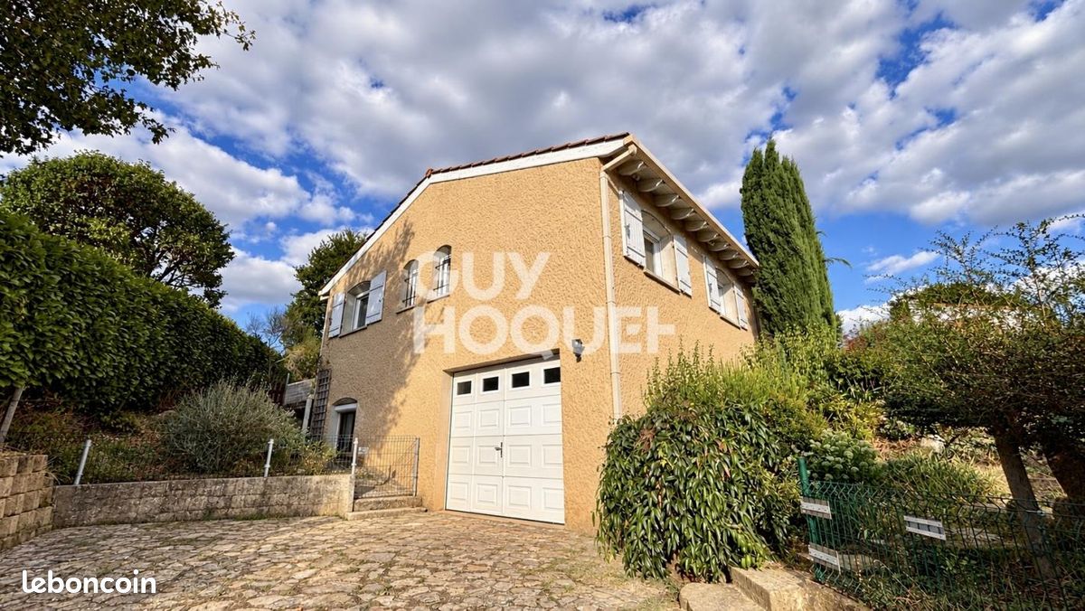 Maison 6 pièces 111 m² · à Marches · 111 m² · 1 200 €/mois