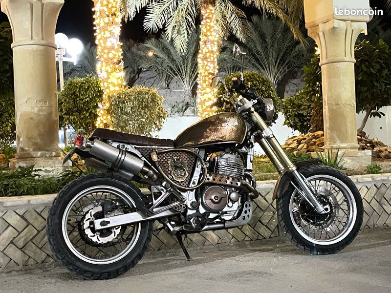 Honda nx 650 dominator (image 1)