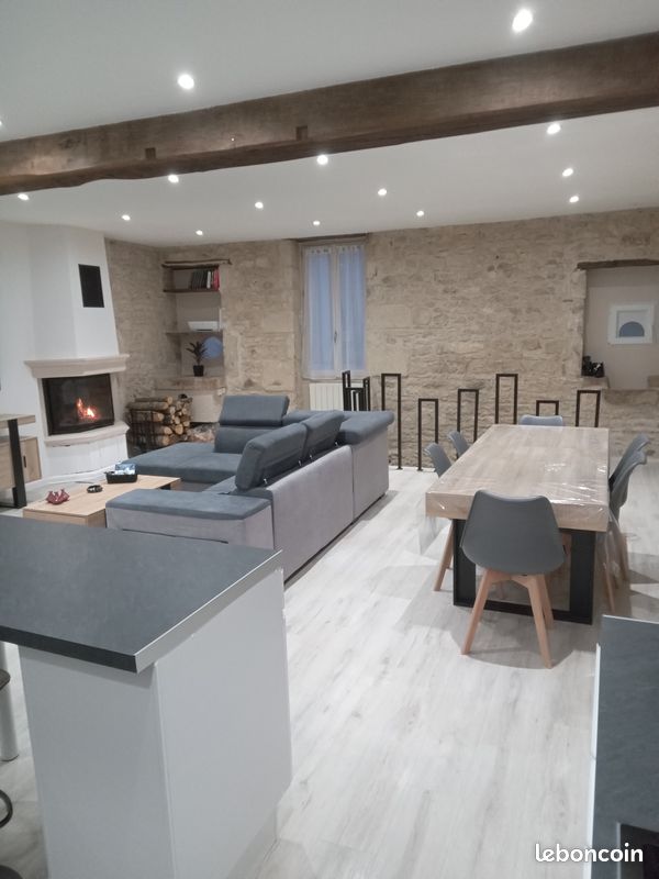 Maison 4 pièces 111 m² · à Ruffec · 111 m² · 130 000 €