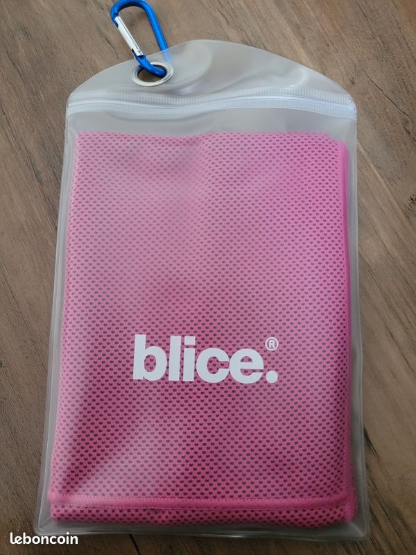 Serviette rafraîchissante Blice pour sport ou journée chaude (image 1)
