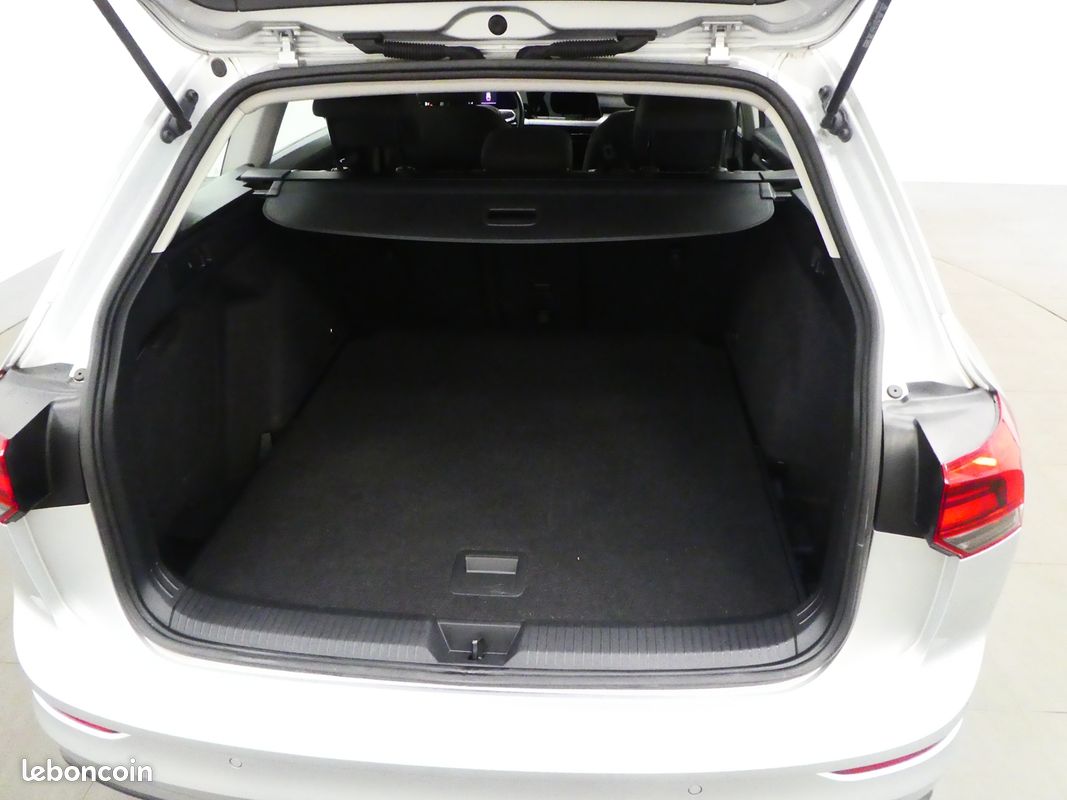 Volkswagen GOLF VIII SW 1.0 TSI OPF 110CH LIFE BUSINESS (image 5)