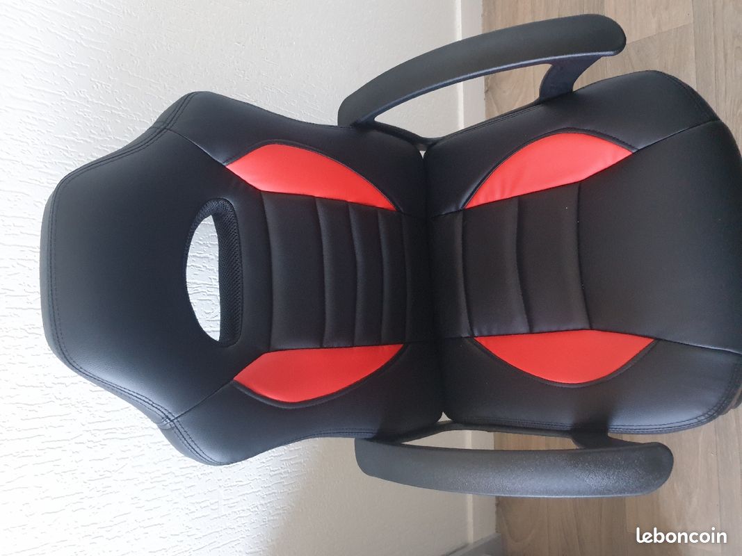 Chaise gamer rouge pour enfant (image 4)