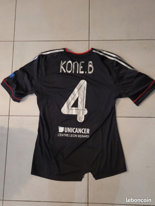 Maillot Olympique Lyonnais Porté (match worn) par Rémi Himbert - Collection