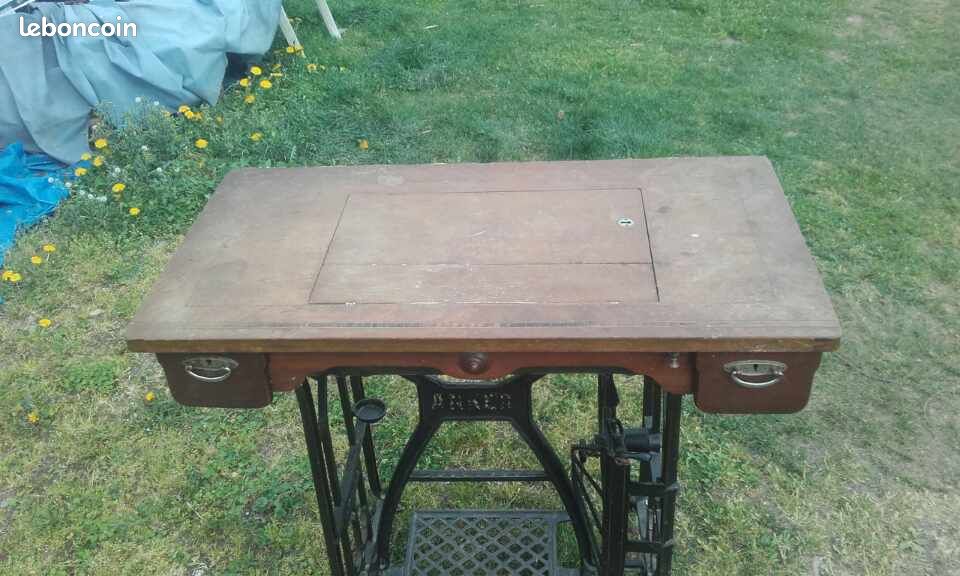 Machine à coudre (image 3)