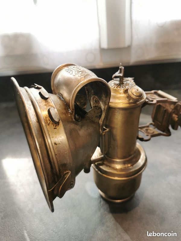 Lampe Acétylène Ancienne – Feu Carbure – Vélo/moto Vintage