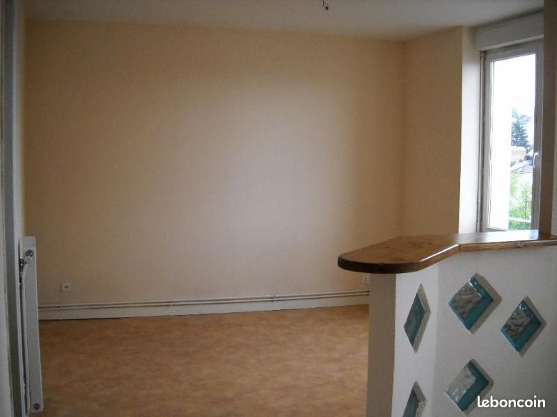 Appartement 3 pièces 64 m² · à Saint-Étienne · 64 m² · 495 €/mois