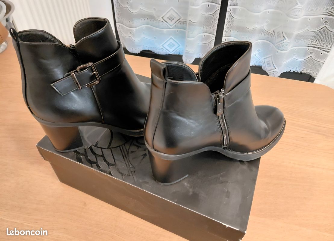 Bottines Noires Femme - Pointure 41 - Excellent état - Occasion Peu Porté