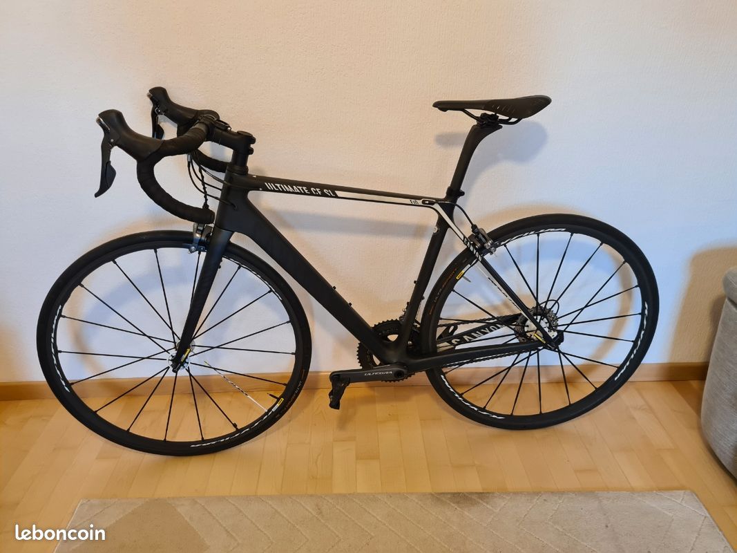 Vélo de route Canyon Ultimate CF SL F10 Vélos
