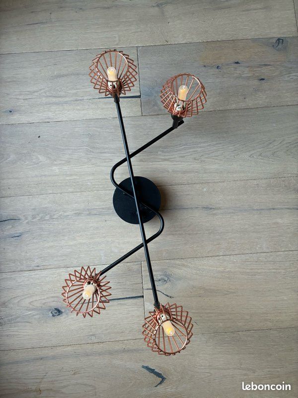 Lustre (image 1)