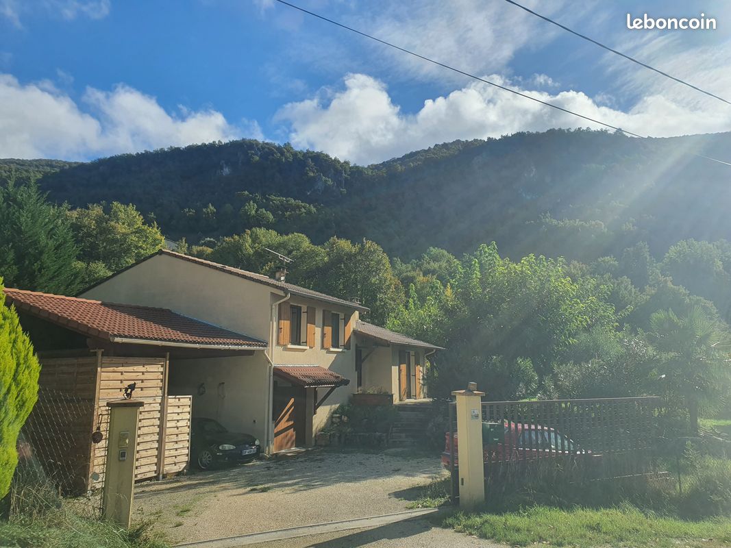 Maison 5 pièces 110 m² · à Hostun · 110 m² · 326 000 €