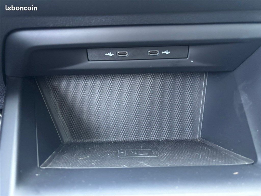 Volkswagen Golf VIII 1.0 TSI OPF 110 BVM6 Life Business (image 21)