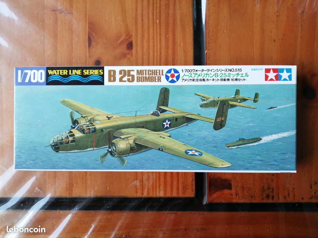 Kit Maquette Tamiya B-25 Mitchell Bomber Au 1:700 - Réf. 7902 - Occasion Complète