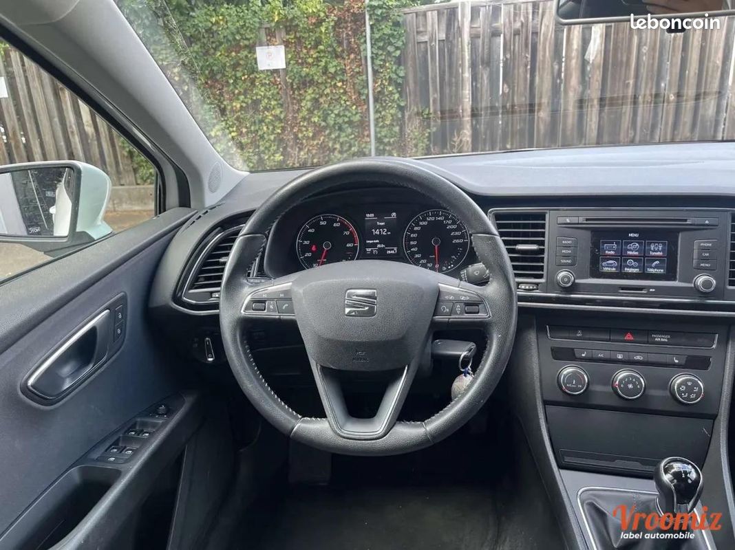 Seat Leon CONNECT 1.2 TSI 105 cv - SIEGES CHAUFFANTS / CLIM (image 7)