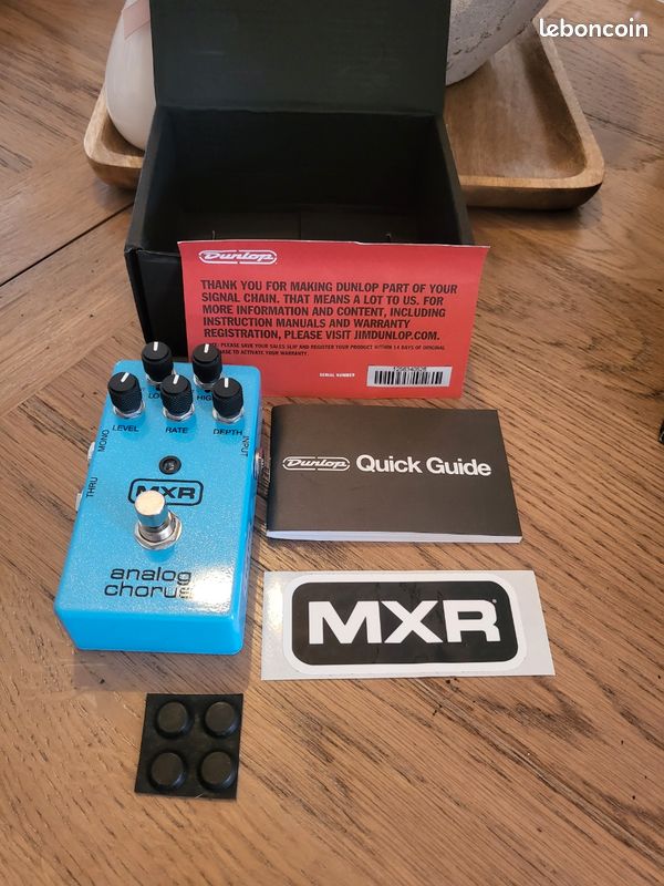 MXR analog chorus (image 5)