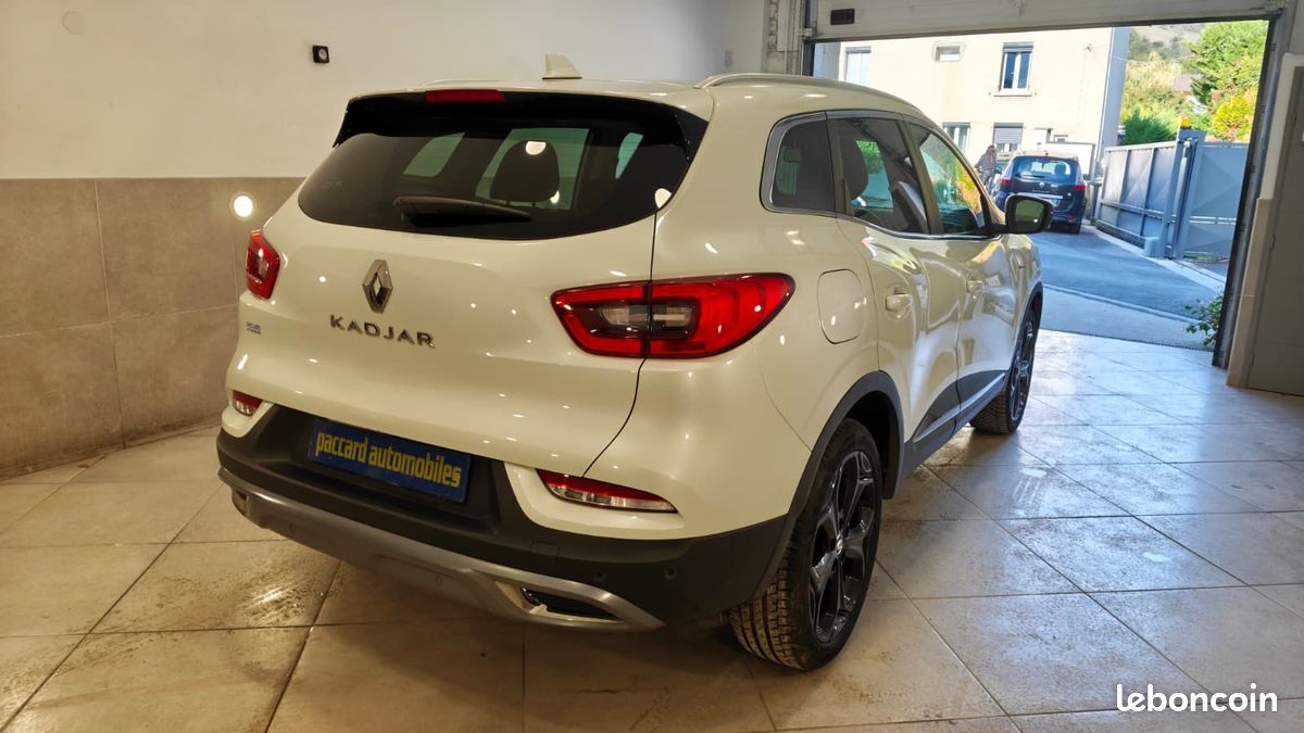 RENAULT KADJAR 1.5 DCI 115cv BLACK EDITION (image 2)