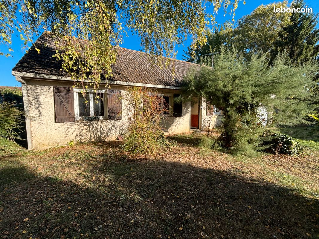 Maison 5 pièces 98 m² · à Grattepanche · 98 m² · 230 000 €