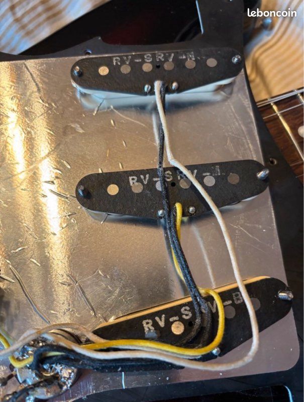Pickguard complet stratocaster Micros Rebel Relic SRV (image 3)