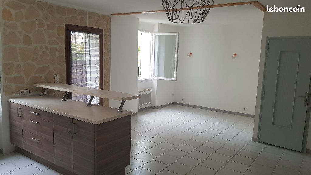 Appartement 2 pièces 49 m² · à Cadolive · 49 m² · 800 €/mois