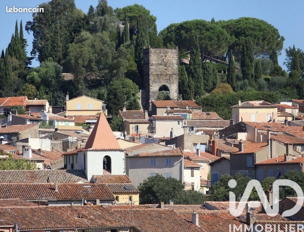 Terrain 2488 m² · à Cogolin · 2 488 m² · 1 950 000 €