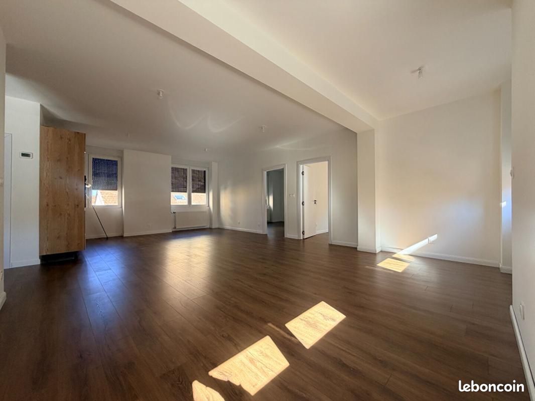 Appartement 5 pièces 94 m² · à Montceau-les-Mines · 94 m² · 965 €/mois