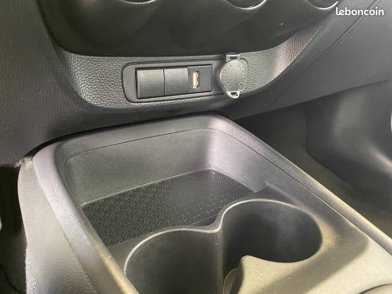 Toyota aygo x 1.0 VVT-i 72 Active (image 13)
