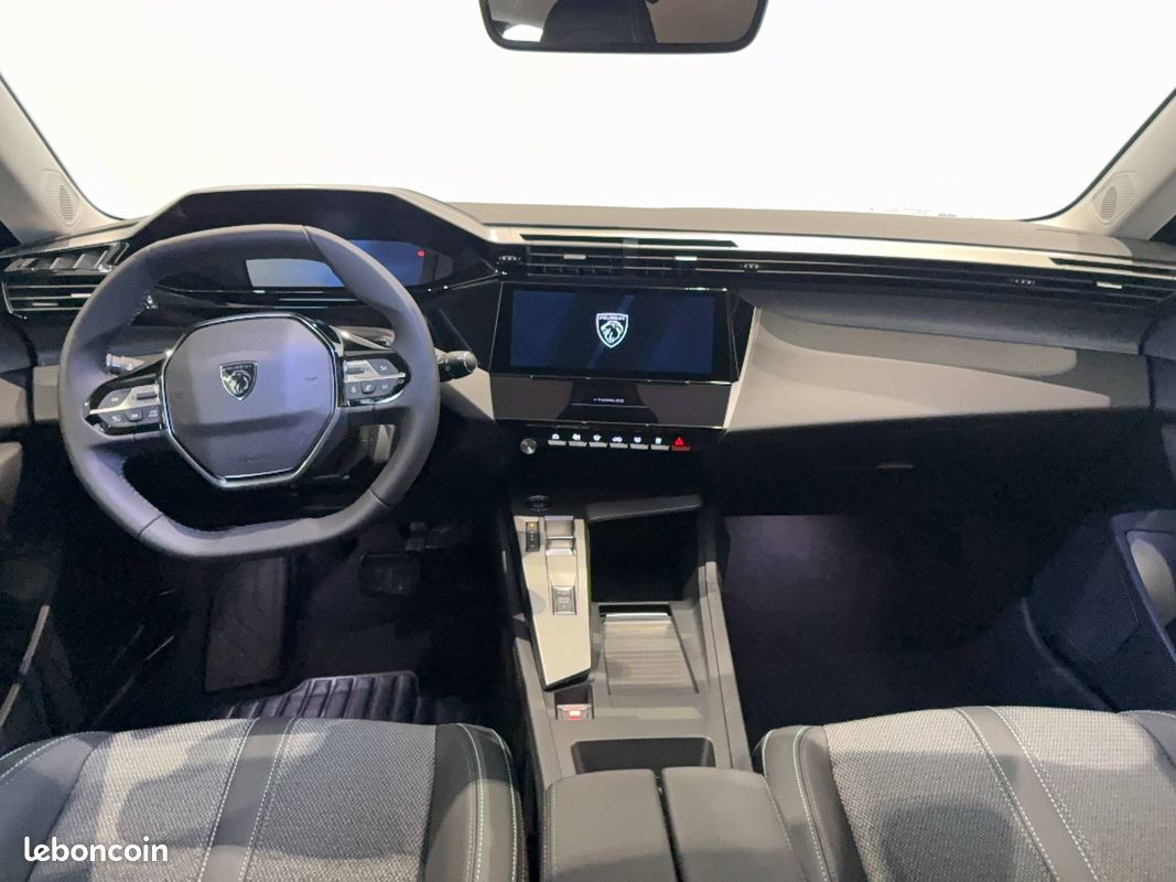 PEUGEOT 308 Hybrid 136 e-DCS6 Allure (image 8)