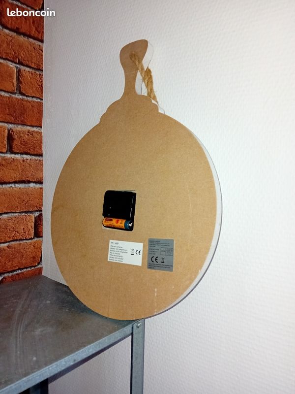 Pendule murale en bois (image 4)