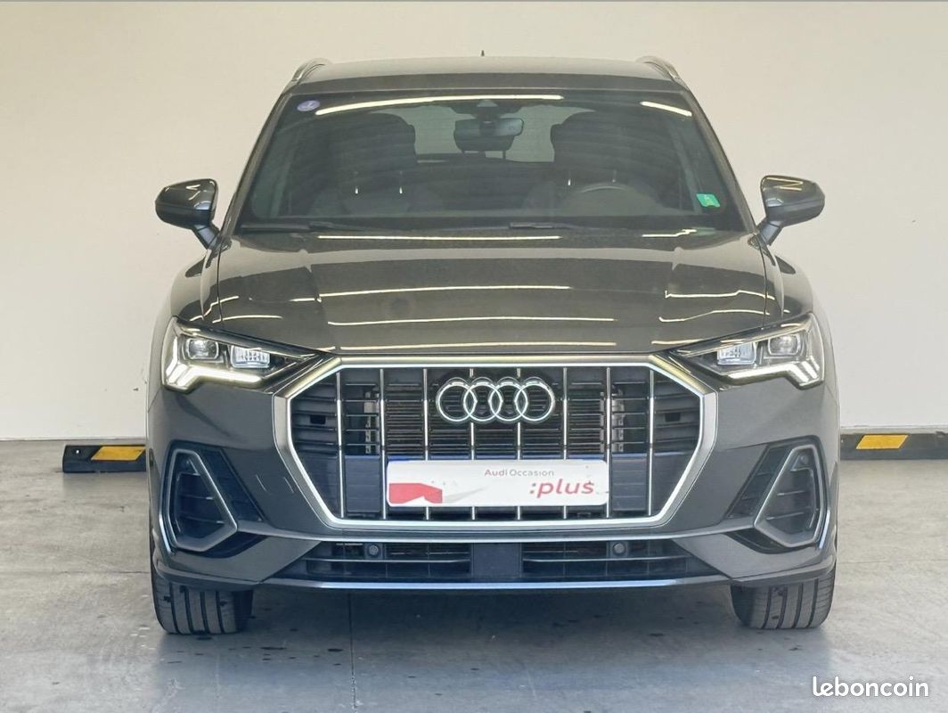 AUDI Q3 35 TFSI 150 ch S tronic 7 S line (image 5)