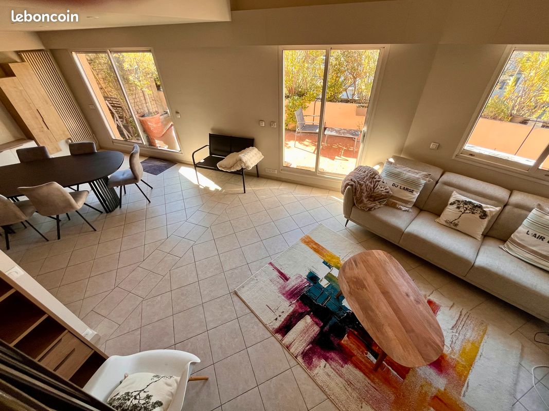 Appartement 5 pièces 120 m² · à Aix-en-Provence · 120 m² · 2 550 €/mois