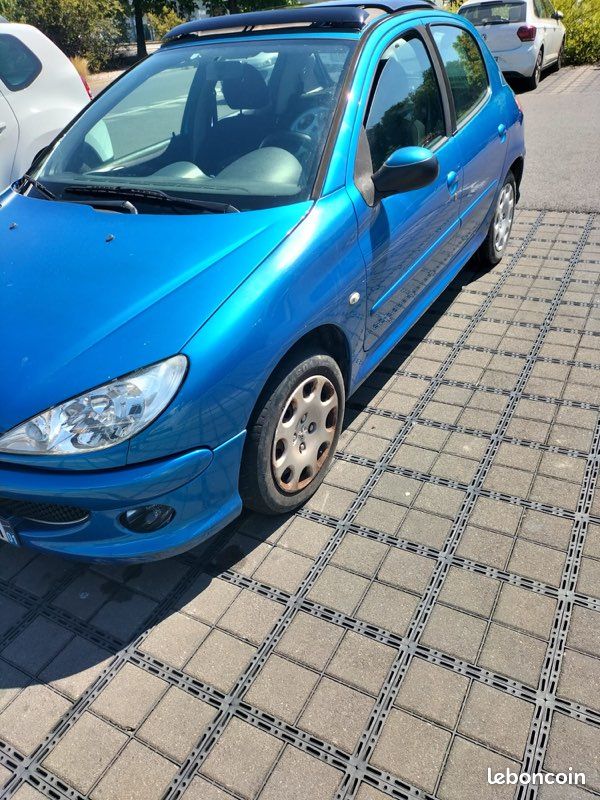 Peugeot 206 (image 3)