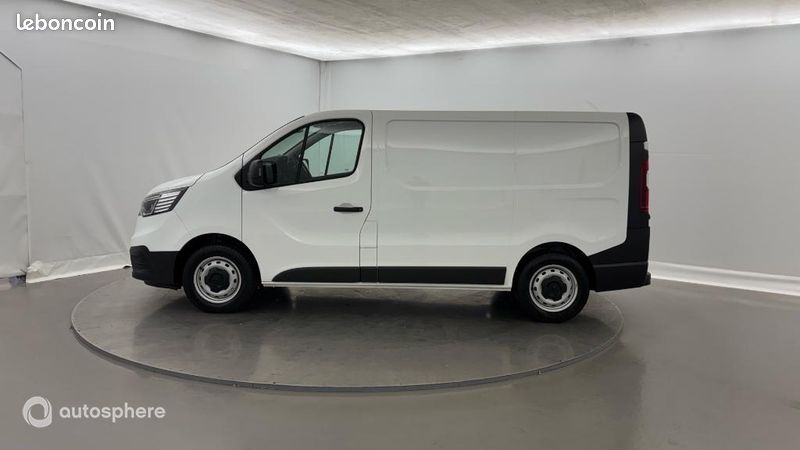 Renault Trafic Véhicule utilitaire ou Société L1H1 3T 2.0 Blue dCi 130ch Confort E6E (image 8)