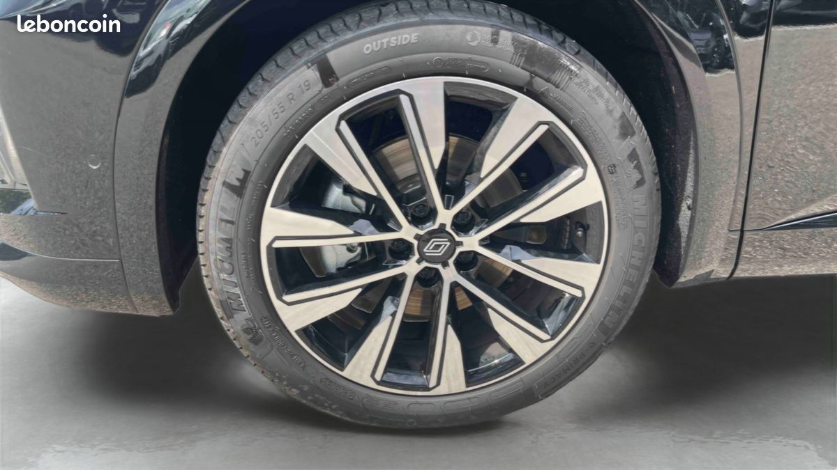 RENAULT Austral full hybrid E-Tech 200 ch Techno (image 14)