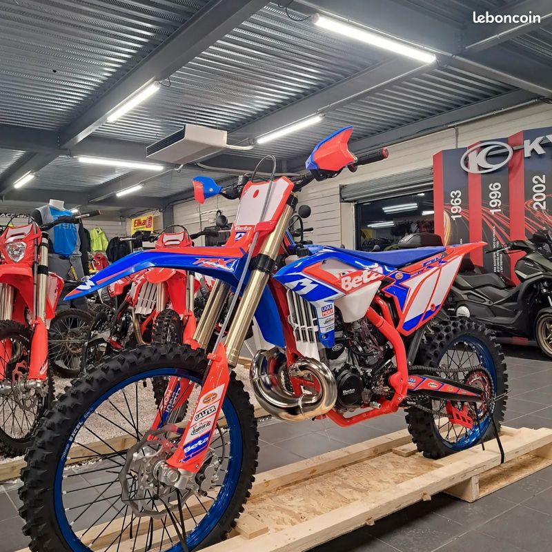 Beta 300 RX 2024 CROSS 2T Neuf Motos