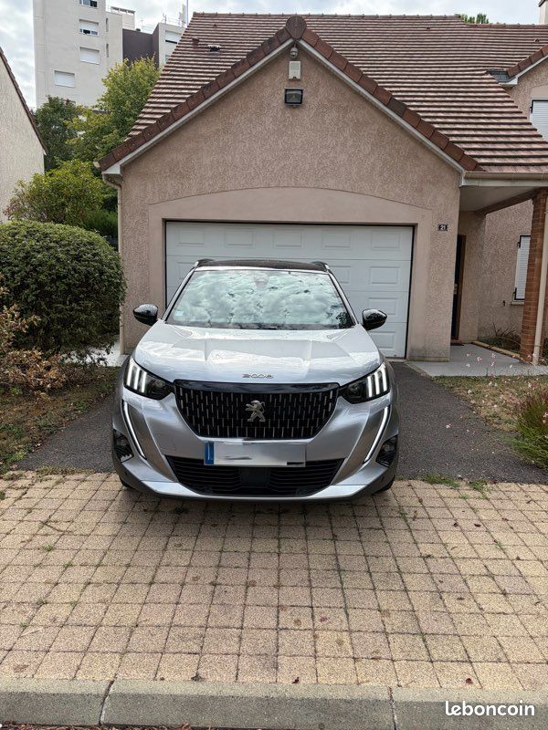 PEUGEOT 2008 FINITION GT BOITE AUTOMATIQUE 🔹 1L5 BLUE HDI 130CV 📅 Première mise en circulation : 03/2021 📍 121 000 km OPTIONS & ÉQUIPEMENTS : • 5 places • Autoradio • GPS • Bluetooth • Climatisati (image 1)