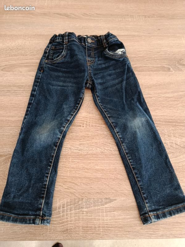 Lot pantalon garçon 3 ans (image 5)