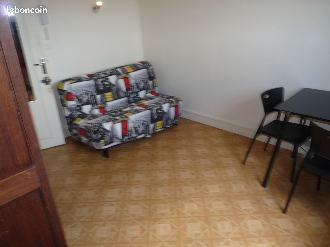 Appartement 1 pièce 15 m² · à Angoulême · 15 m² · 320 €/mois