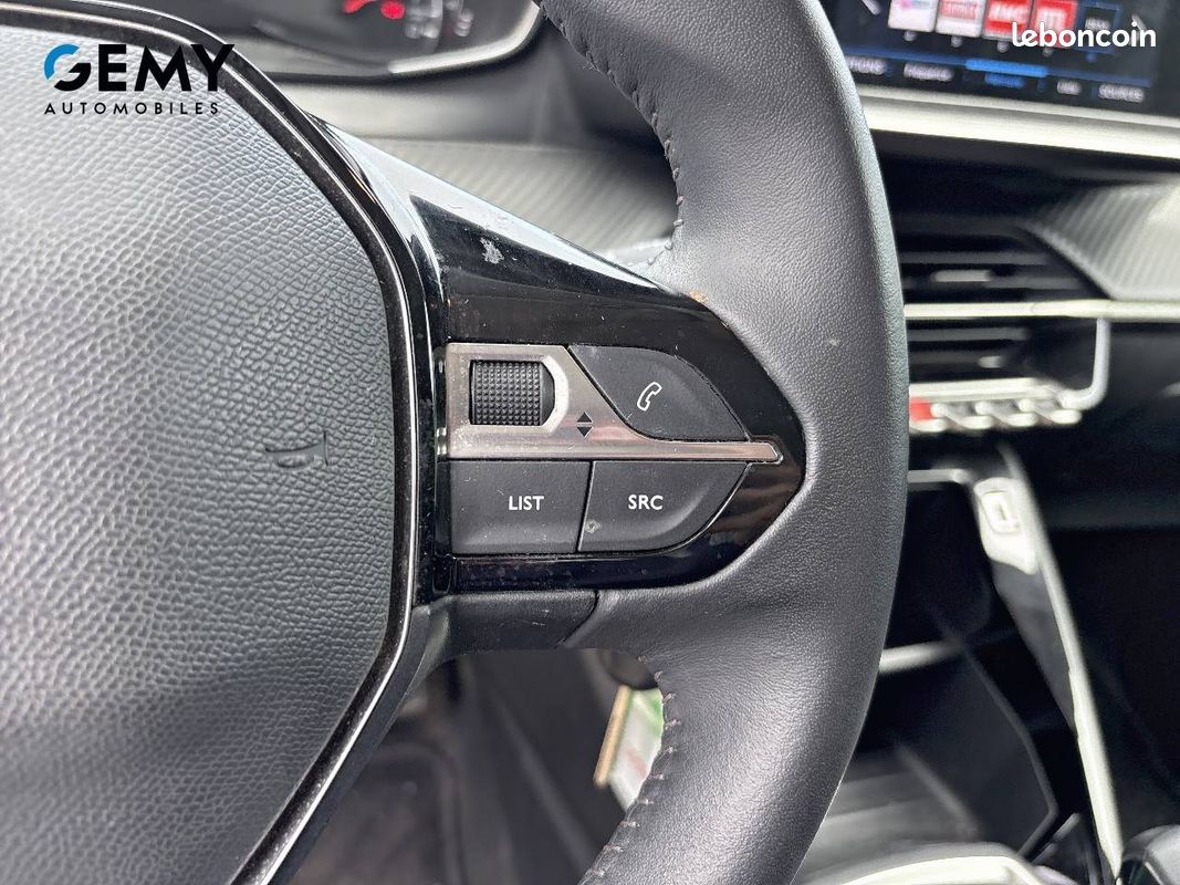 PEUGEOT 208 PureTech 75 S&S BVM5 Style (image 14)