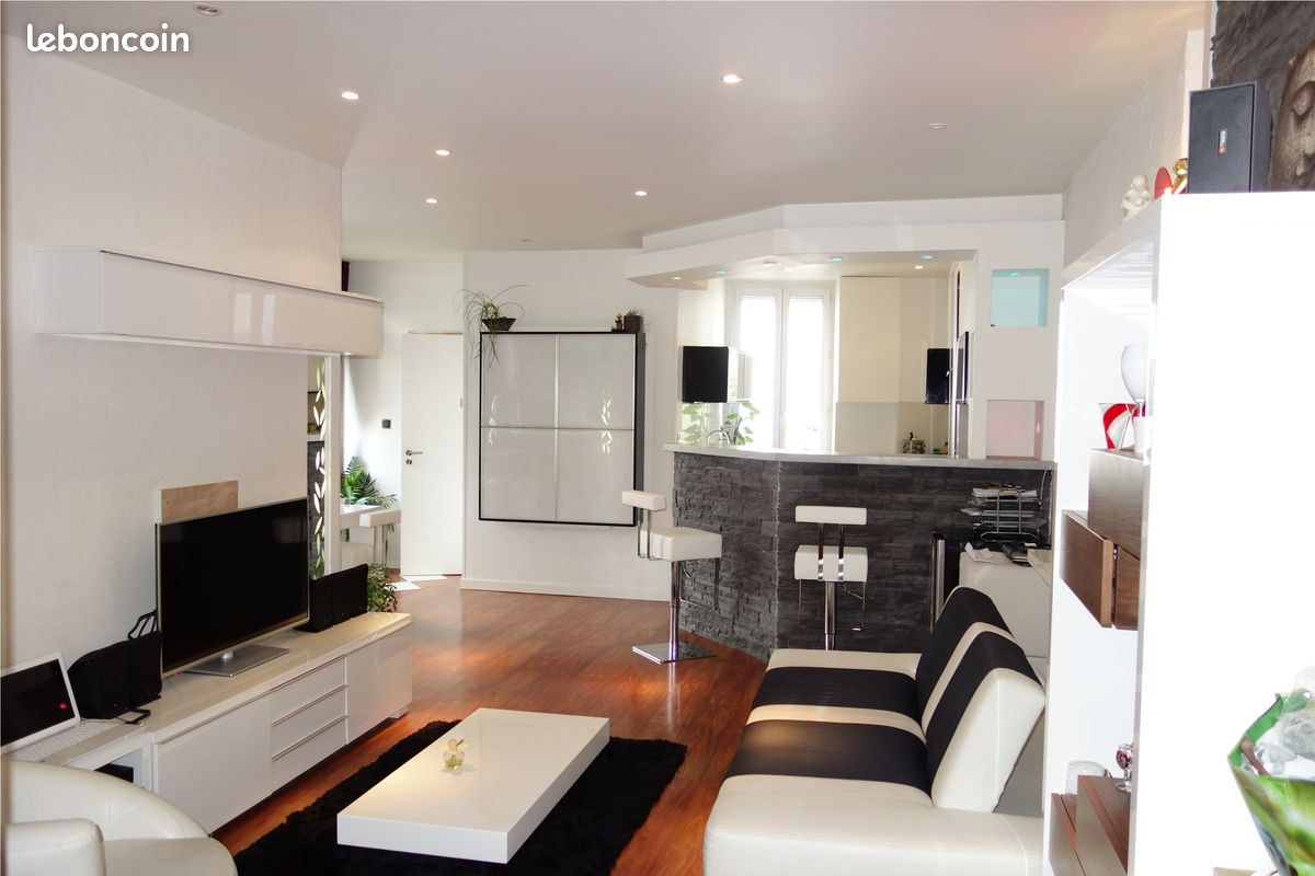 Appartement 3 pièces 63 m² · à Saint-Étienne · 63 m² · 599 €/mois