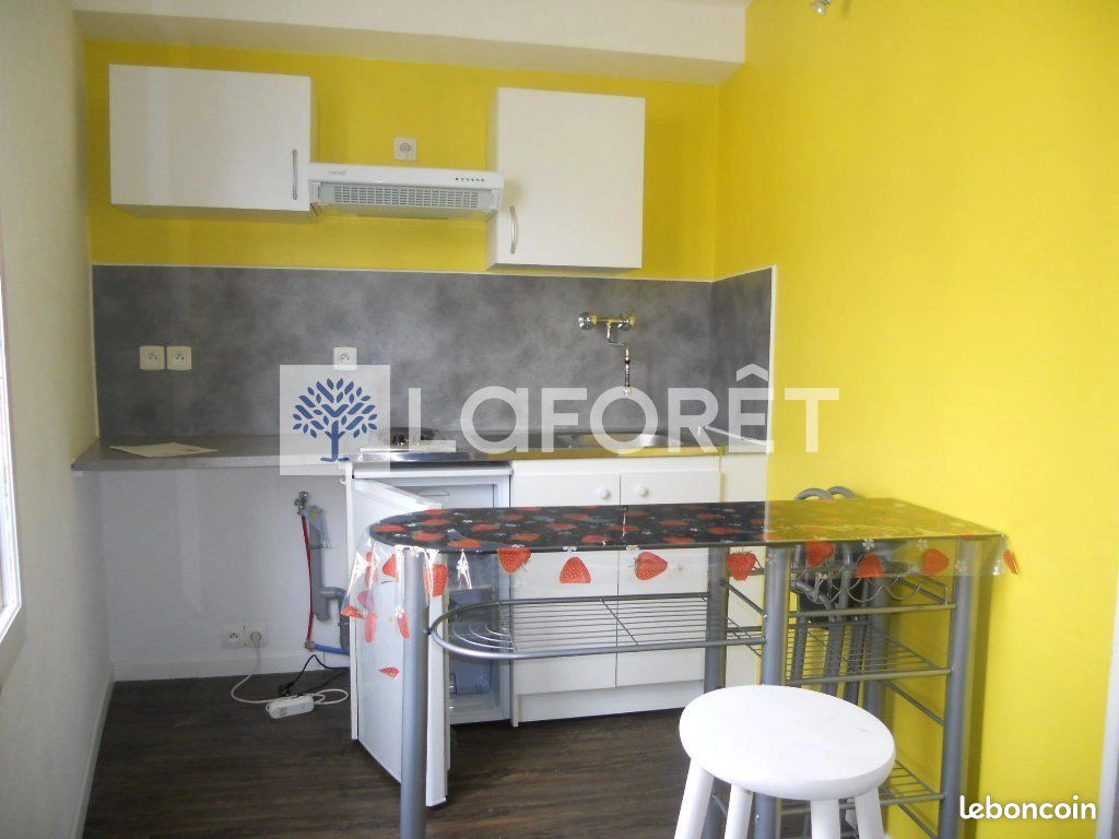 Appartement 2 pièces 21 m² · à Thouars · 21 m² · 310 €