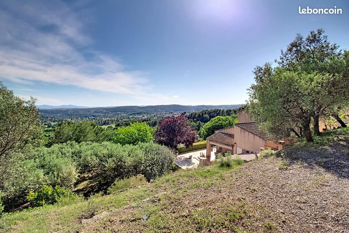 Maison 4 pièces 157 m² · à Draguignan · 157 m² · 532 000 €