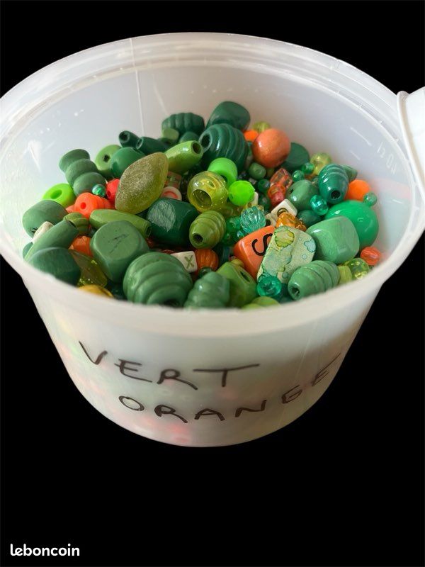 Perles vertes et oranges (image 2)