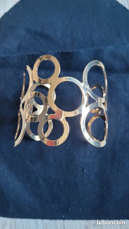 Bracelet fantaisie (image 1)