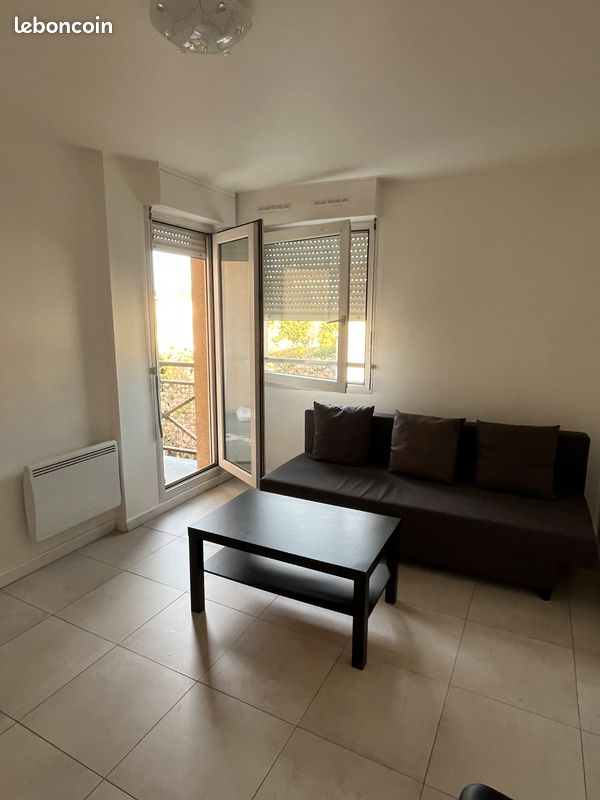 Appartement 1 pièce 19 m² · au Kremlin-Bicêtre · 19 m² · 730 €/mois