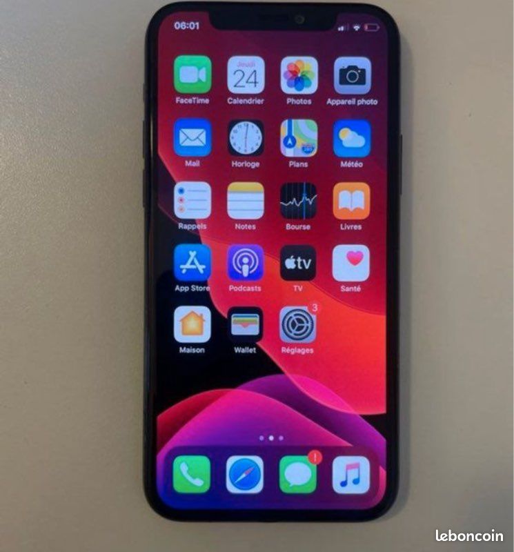 IPhone 11 Pro avec facture et accessoires (image 1)