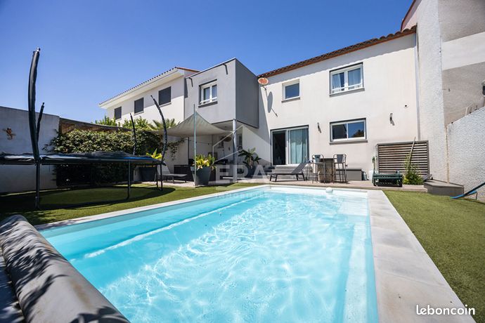 Villa 6 pièces 130 m²