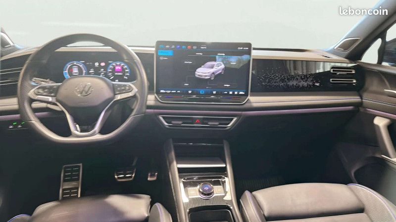 Volkswagen TIGUAN 2.0 TDI 193 R-LINE 4MOTION DSG7 BLACK PACK / ATTELAGE AUTOMATIQUE (image 9)