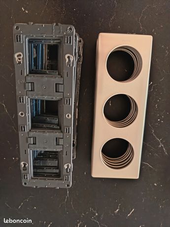Lot De 3 Plaques Titane Pur TA1 100x100 Mm - Feuilles Métal Pour Bricolage, Artisanat Et Projets DIY (Ép. 2.5 Mm)