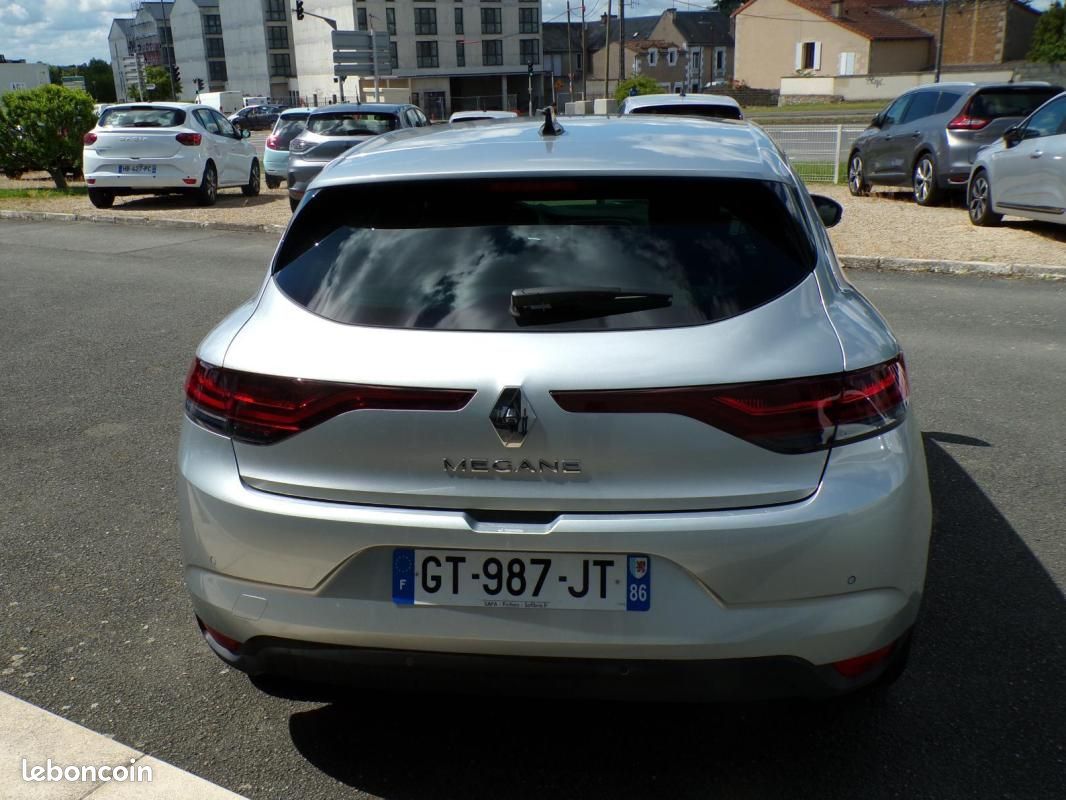 Renault Mégane TECHNO TCE 140 EDC (image 3)